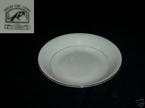 Shelby Fremont 1 Round Vegetable Serving Bowl