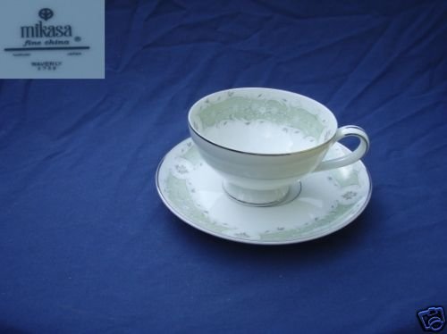 Mikasa Waverly 4 Cup and Saucer Sets