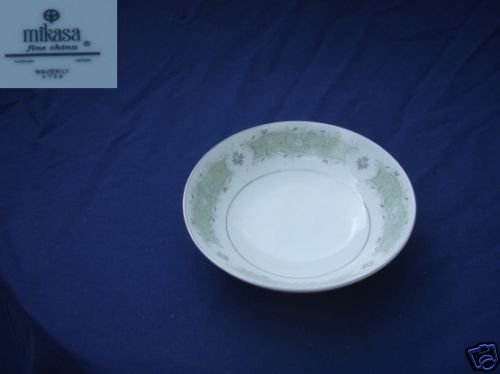 Mikasa Waverly 3 Fruit, Dessert, or Sauce Bowls