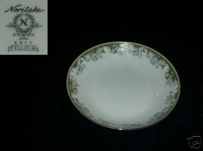 Noritake Fellicia 6 Coupe Soup Bowls