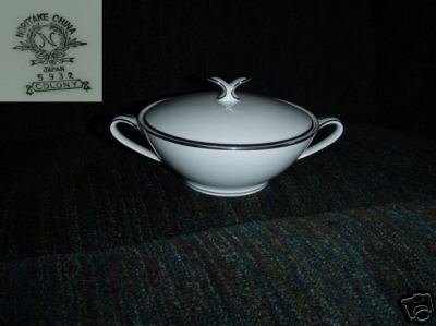 Noritake Colony 1 Sugar Dish ( Bowl ) with Lid
