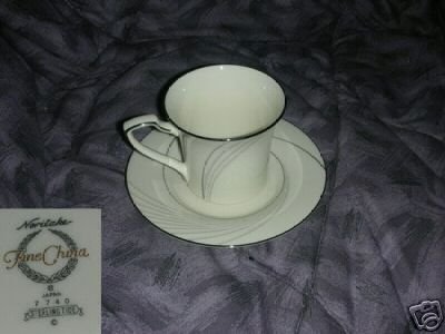 Noritake Sterling Tide 4 Cup and Saucer Sets