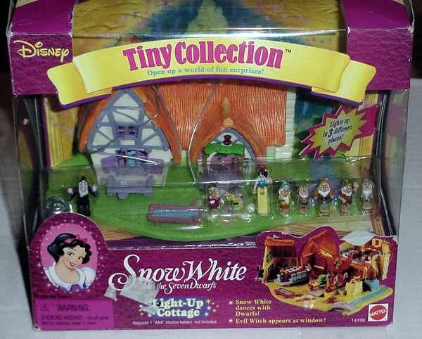 Polly Pocket Snow White Playset - COMPLETE! - MIB