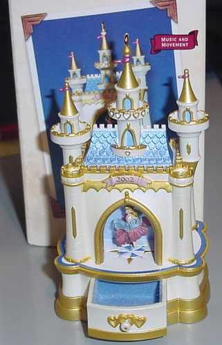 2002 Hallmark Jewelry Box Ballet Musical Ornament NIB