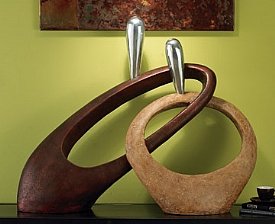 Ringed Couple Statue