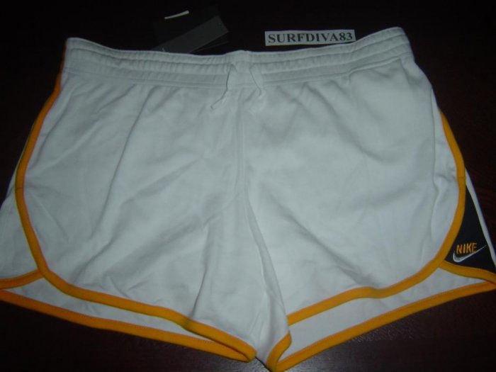 Nwt M NIKE GYM ISSUE Low Yoga Shorts Women NeW $26 HOT