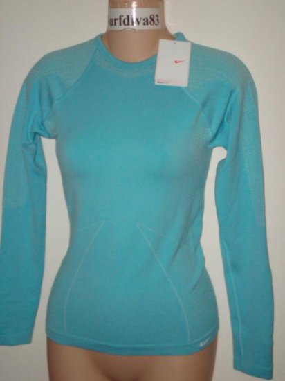 Nwt S M NIKE Dri-fit Core Warmer Top Shirt New Women Small Medium