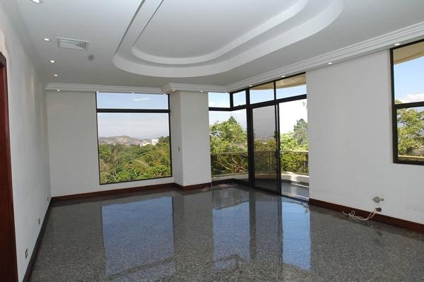 Real Estate Investment Discount Analysis