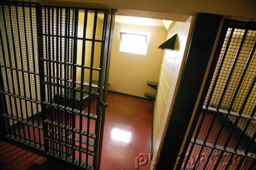 American Corrections-Jails-Detention-Short Term Incarceration