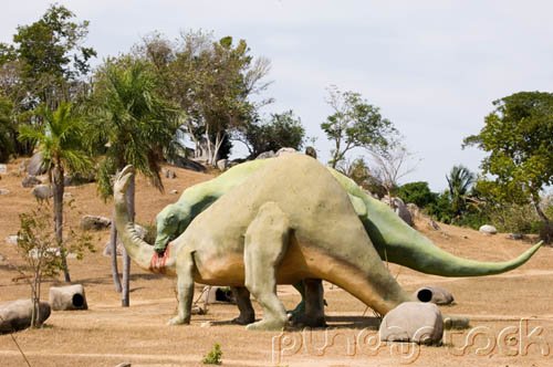 The Prehistoric Past - Life's Middle Age - 65-205 Mill Years Ago