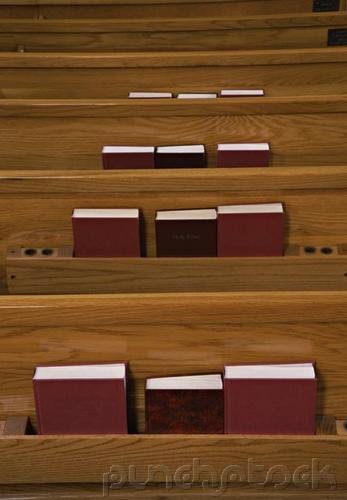 Second Timothy - Manuals Of Leadership For The Young Pastor At Ephesus