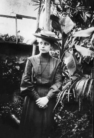 The Story Of Scientists Lisa Meitner - Pioneer Of Nuclear Fission