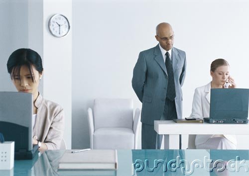 Labor Control - Monitoring Performance & Taking Corrective Action