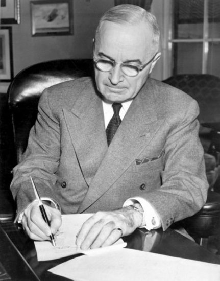 United States History - Cold War Grips The World - Emerging Nations & The Cold War - 1945 - 1961