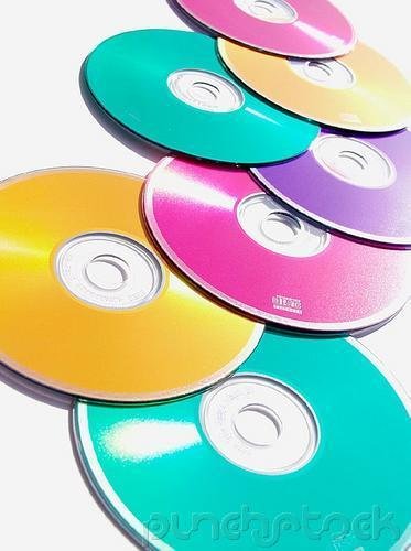 How To Create A CD With Your Favorite Tunes For Someone You Love