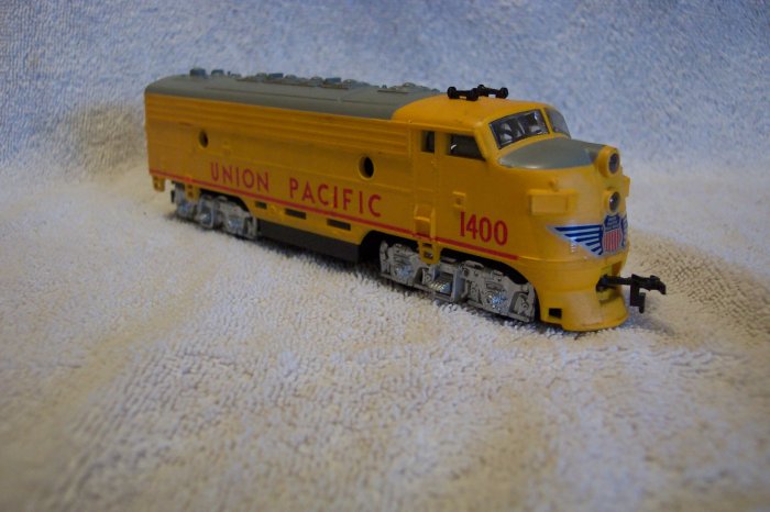 Life-Like Union Pacific 1400 Engine