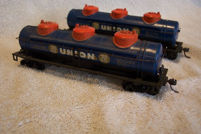 Bachman Union 76 Tanker Cars (2) 10162