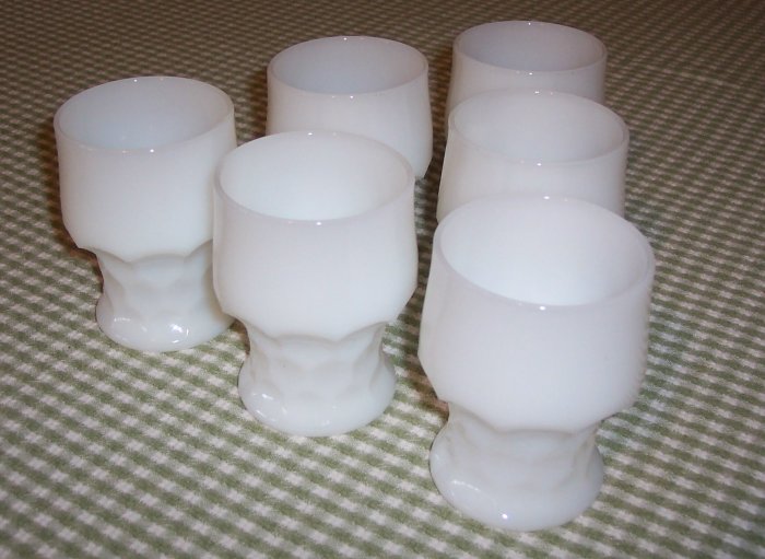 6 Milkglass Tumblers