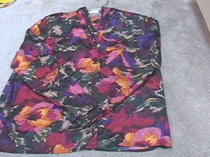 Ladies PAPPAGALLO Jewel Tone Floral Blouse 8