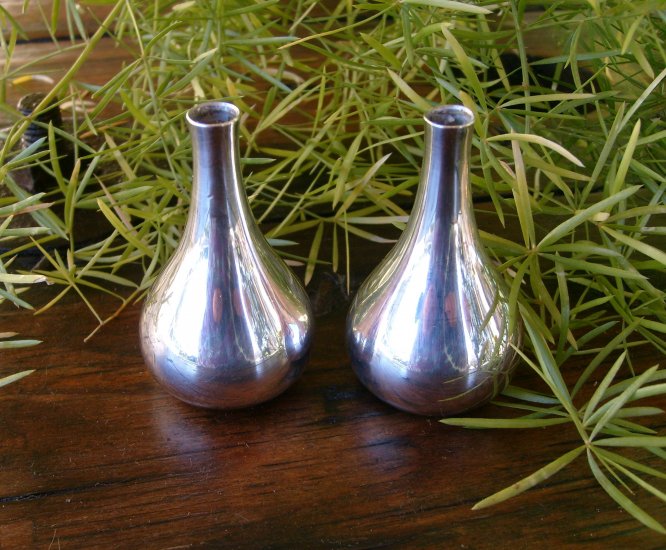 2 Vintage Dansk Designs LTD IHQ Denmark Mid Century Modern Silverplate Tiny Taper Candle Holders