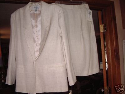 NWT's Allison Daley Blazer & Skirt sz 10