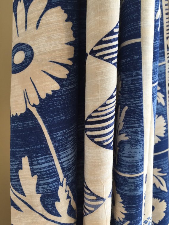 Rayon Fabric - Floral pattern - Blue