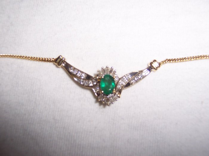 Emerald and diamond necklace