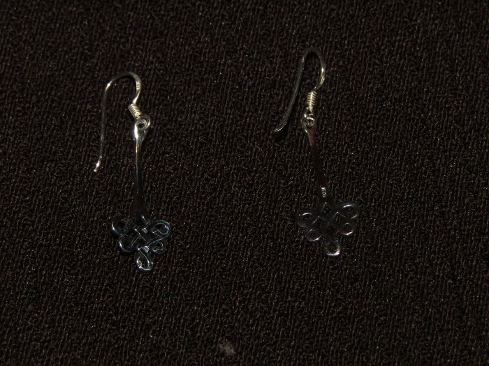Silver Celtic knot earing - 4772