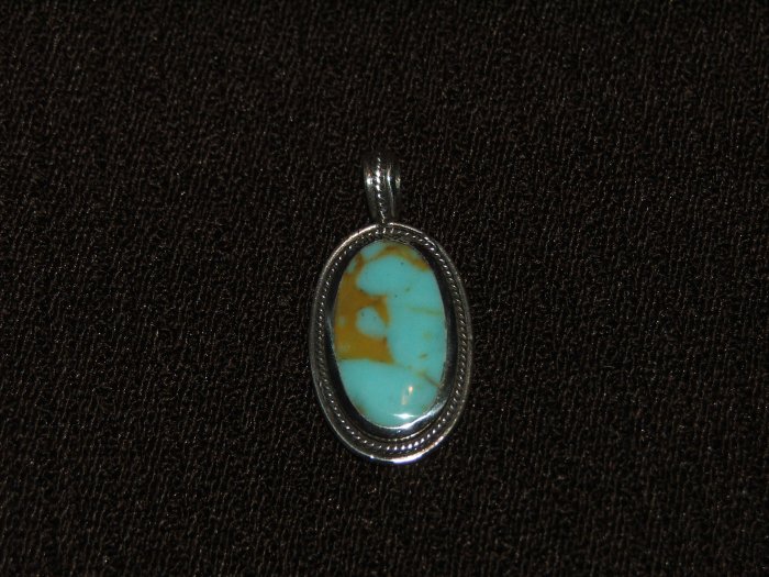 Oval Turquiose silver pendant - 9027
