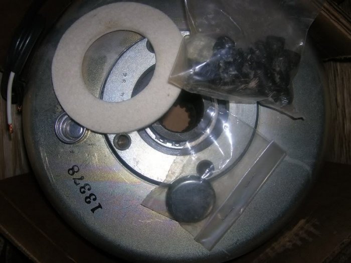 Onan Clutch for power take off 190-0719-01 12v NOS