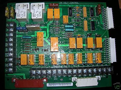 Onan PCB 300-2812 (300-4297) 24v 12 light eng. monitor NEW