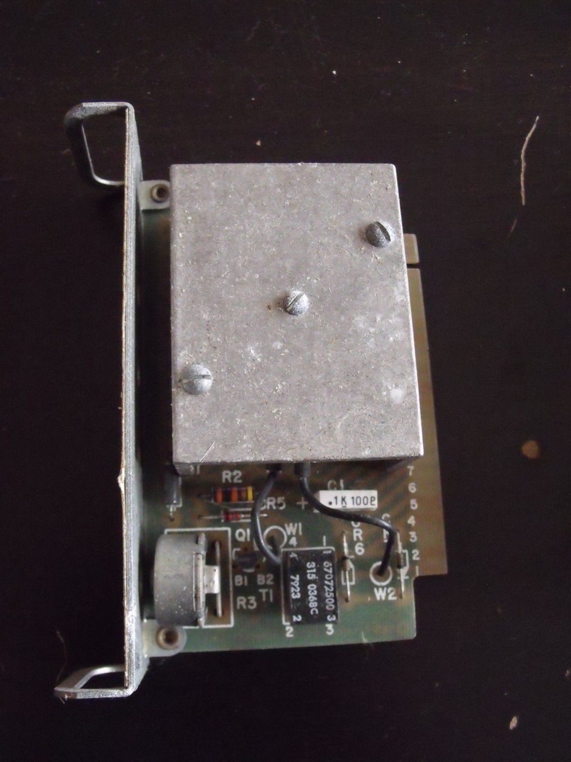 Onan 3000784 Battery Charger, 2 amp, for AT Swtiches