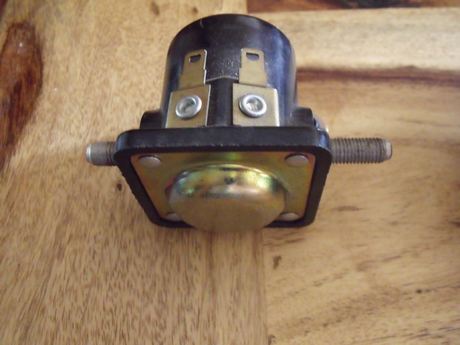 Onan 307-2570 Solenoid, Emerald BGE