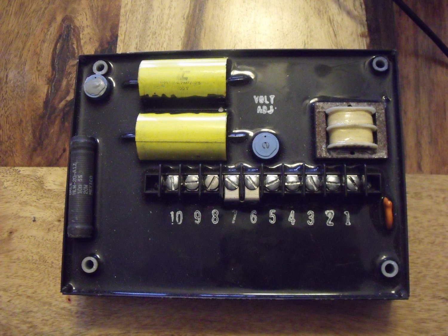 Onan 3050688 Voltage Regulator