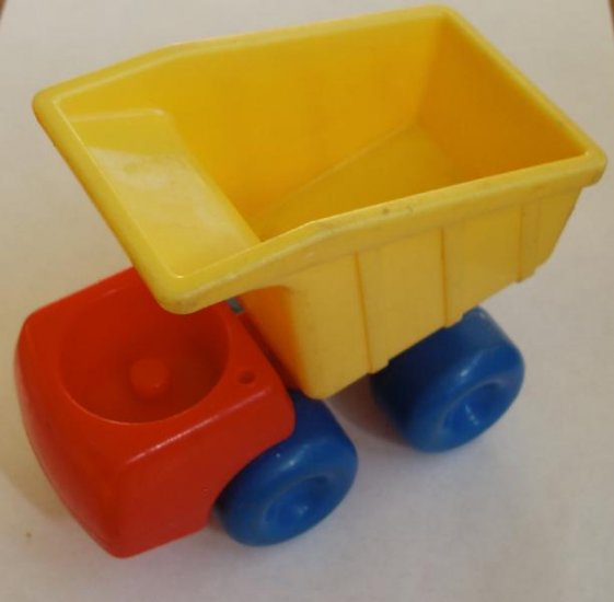 Little Tikes Chunky people Dump Truck EUC