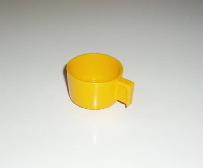 Vintage Fisher Price Kitchen cup MINTY