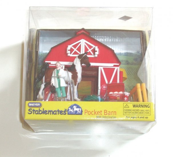 Breyer Horse Stablemates Pocket Barn Veterinarian NIB