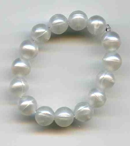 Faux pearl Dog (or Cat) Bracelet