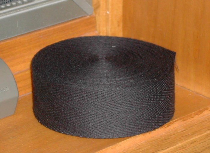 BLACK BINDING TAPE FOR RUG HOOKING, 10 yards -- Woolly Mammoth Woolens