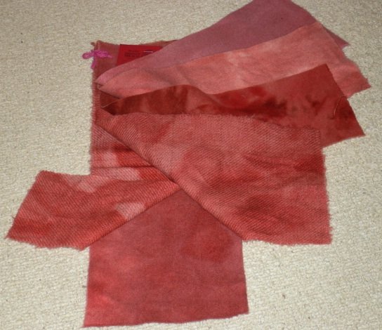 FADED RED MIX overdye wool for rug hooking -- Woolly Mammoth Woolens