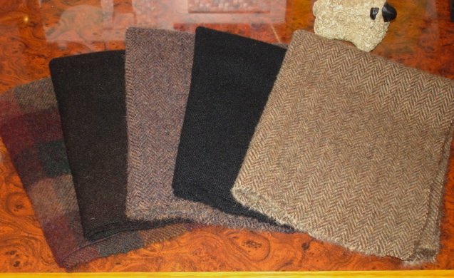DARK BROWN/BLACK wool for rug hooking 5/8 yard -- Woolly Mammoth Woolens