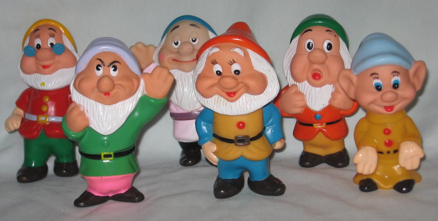 Vintage 1970s Walt Disneys Snow White Dwarfs Rubber Squeaky Set Of 6 Toys