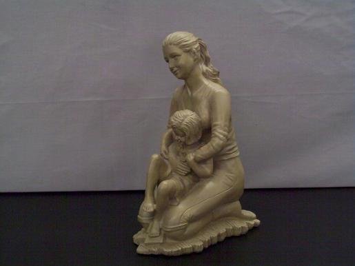 Mother and Daughter Sculpture "Great Mother's Day Gift"