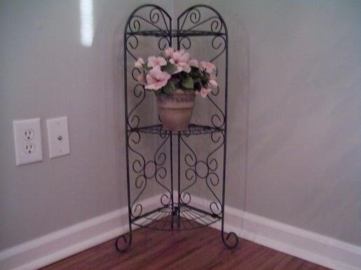 Handy Corner Plant Stand
