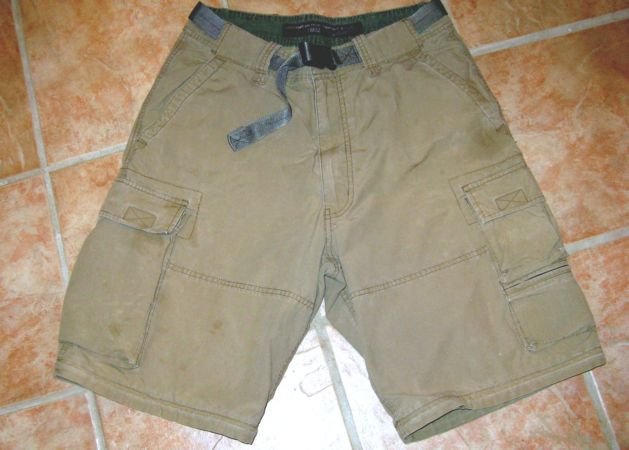 ABERCROMBIE & FITCH sz medium Cacky Shorts W/Belt