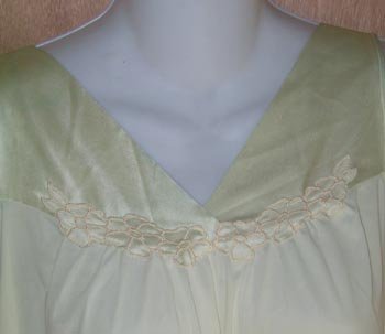 Vintage Vanity Fair Light Mint Green Nightgown S M L