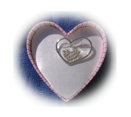 JLO J Lo Heart Brooch Pin w/ Clear Rhinestones NEW