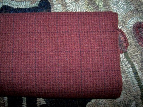 CRANBERRY CRUNCH - as is mill dyed wool for Rug Hooking & Quilting