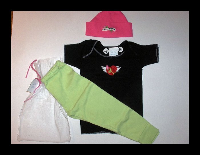 New Best of Chums Gift set Born to Love black short sleeve set size 12 months girls