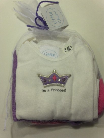 New Best of Chums little chums gift Set white princess tee, pants, hat set size 12 months baby girl